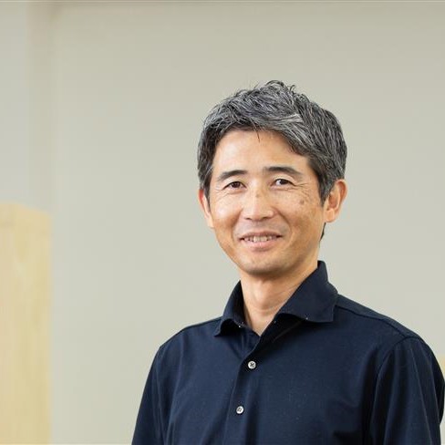 小川 健三
